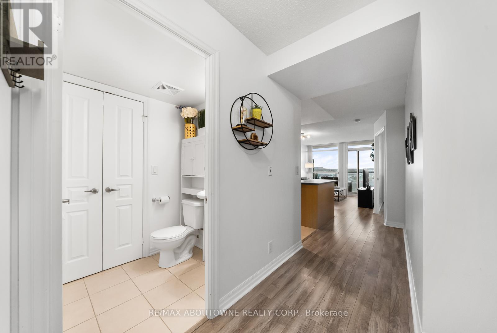 #808 1940 IRONSTONE DRIVE - 7