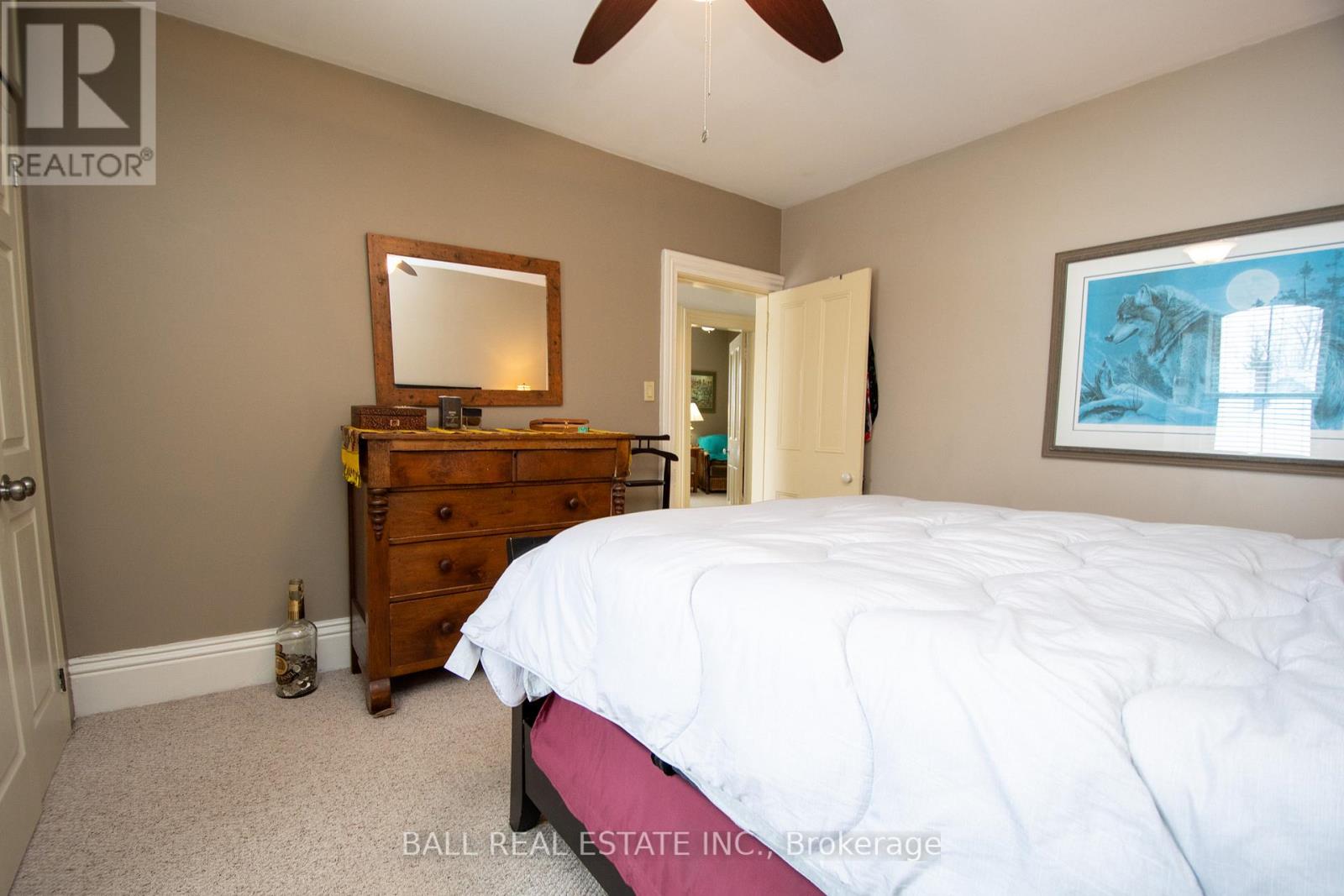 99 REID STREET - 26