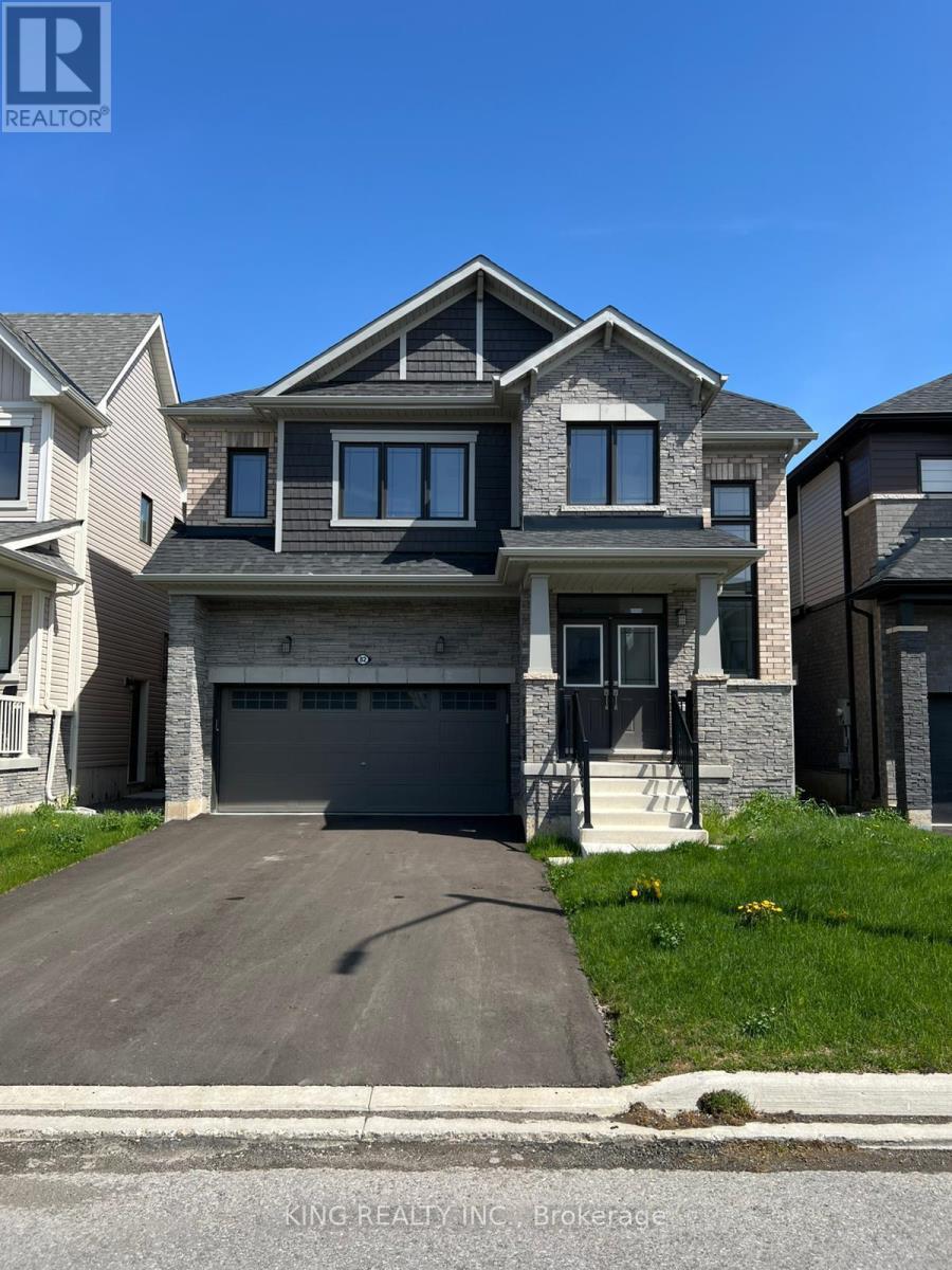82 SUNFLOWER CRESCENT - 1