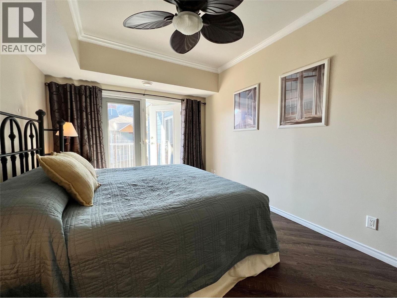 #B304 1118 Riverside Avenue - 42