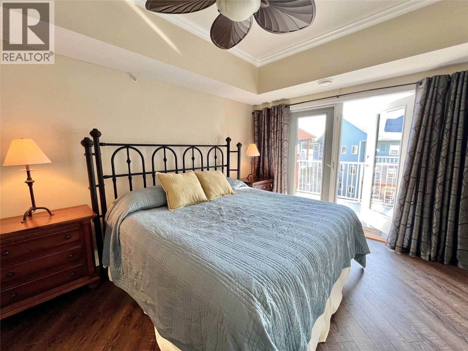 #B304 1118 Riverside Avenue - 43