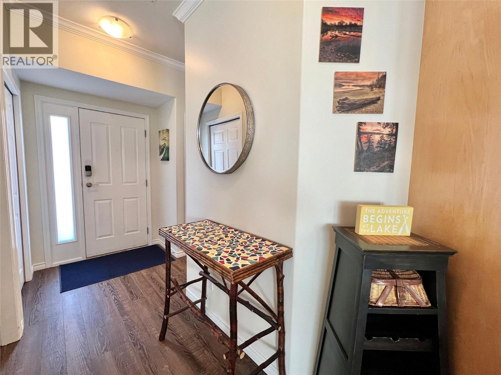 #B304 1118 Riverside Avenue - 49