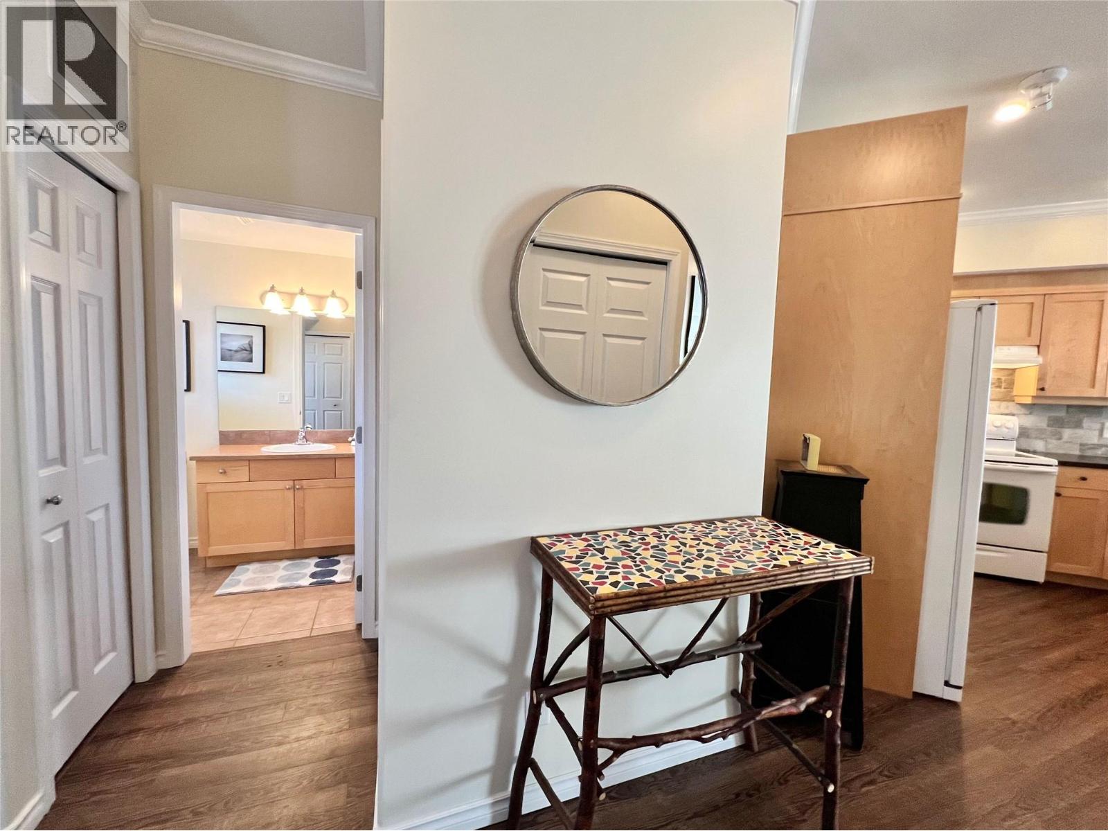 #B304 1118 Riverside Avenue - 50