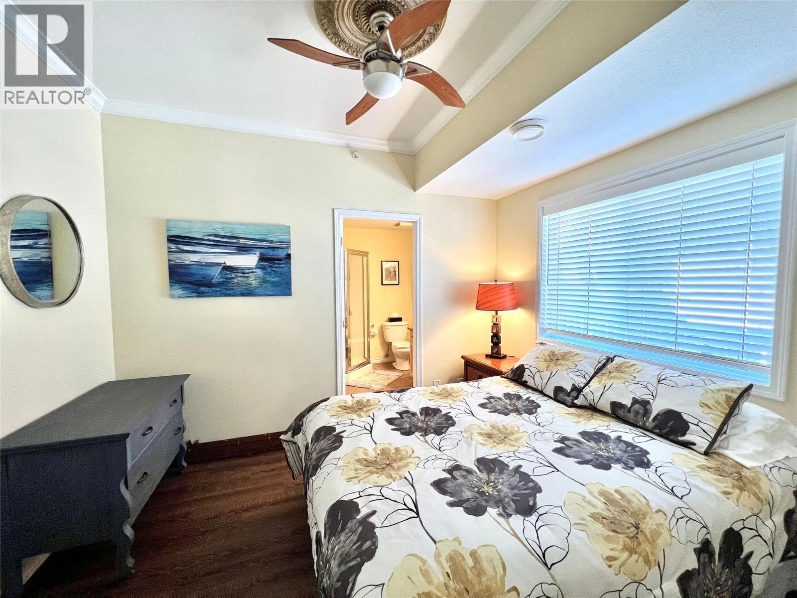 #B304 1118 Riverside Avenue - 54
