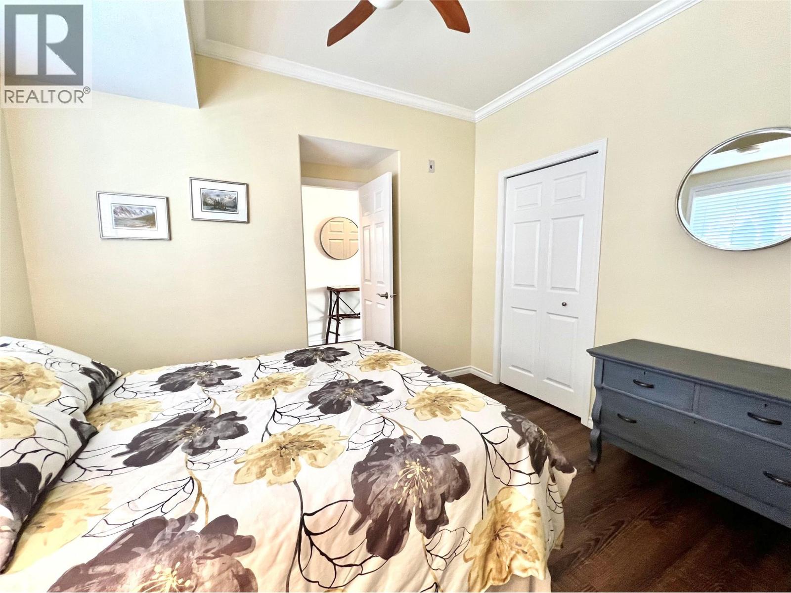 #B304 1118 Riverside Avenue - 55
