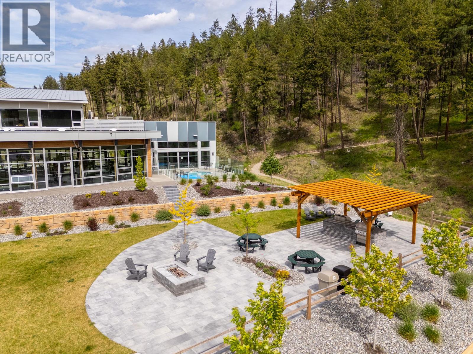 3643 Wild Rose Road, Kelowna