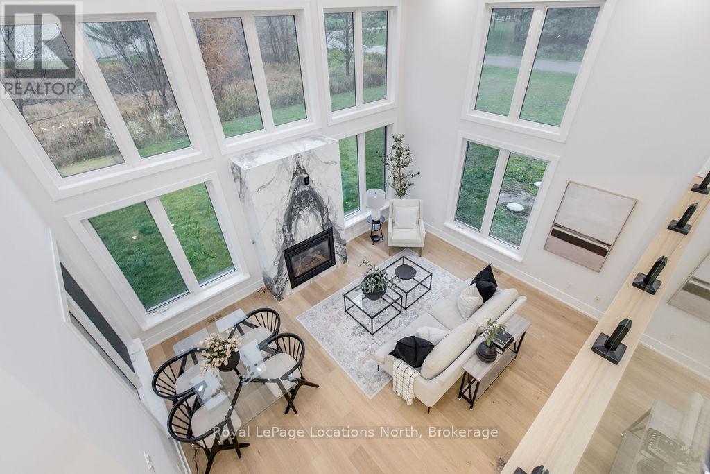 6 BUTTERNUT CRESCENT - 22
