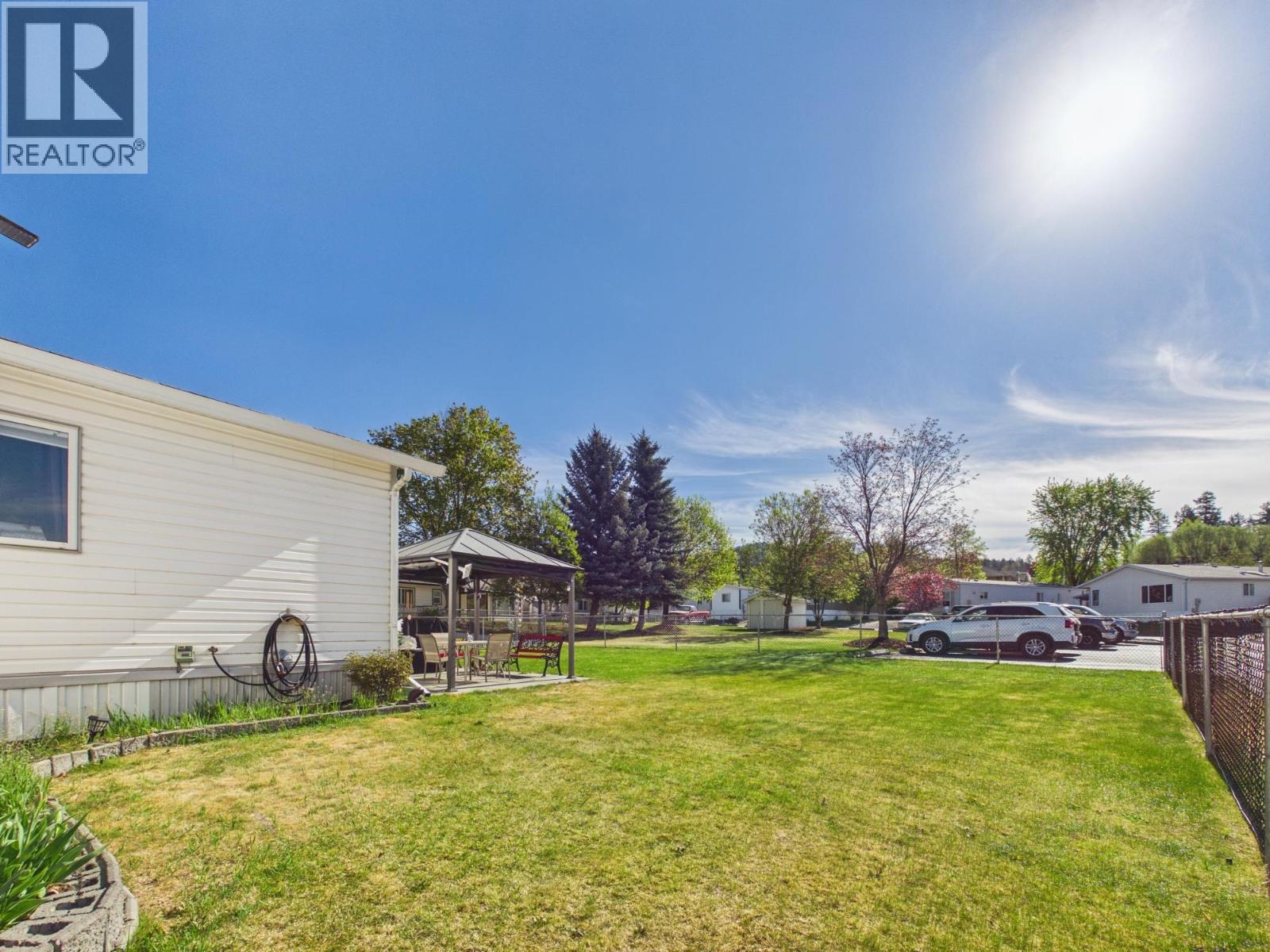 106 BRAHMA CRESCENT - 12
