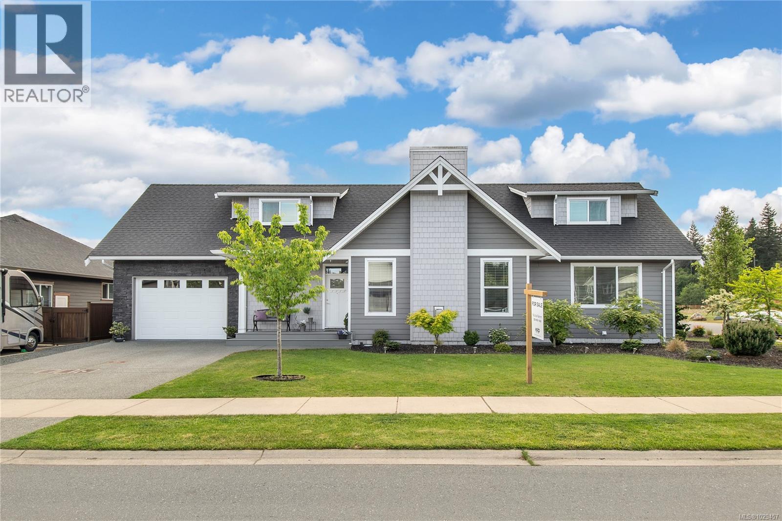 727 Sitka St - Image 2