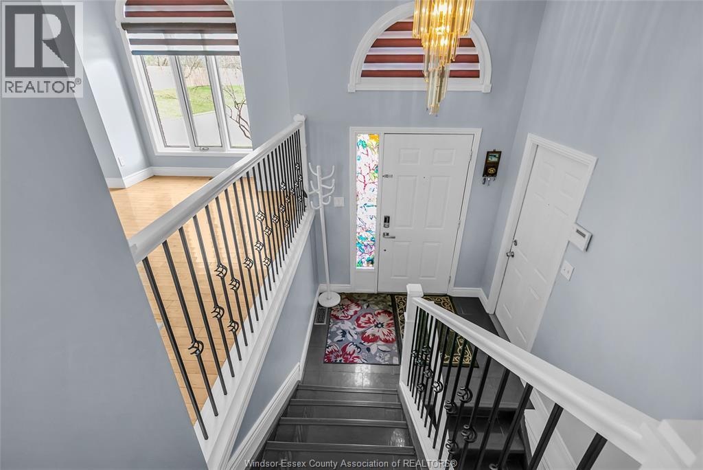 2505 ST. CLAIR AVENUE, Windsor, Ontario, N9E4L9 — Photo 5