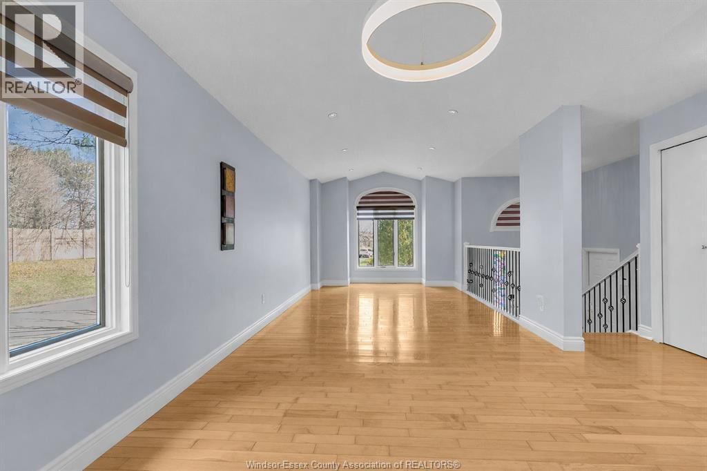 2505 ST. CLAIR AVENUE, Windsor, Ontario, N9E4L9 — Photo 11