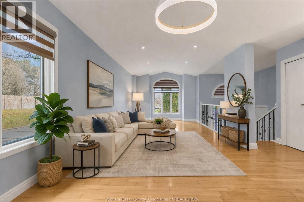 2505 ST. CLAIR AVENUE - 7