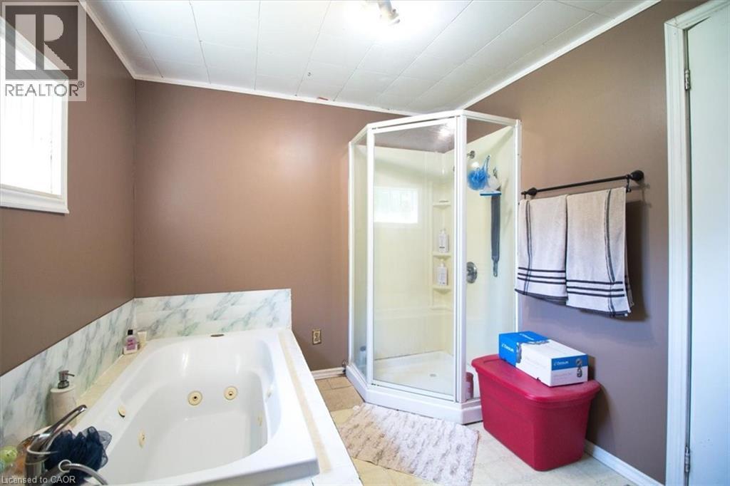 252 QUEEN Street, Highgate, Ontario, N0P1T0 — Photo 23