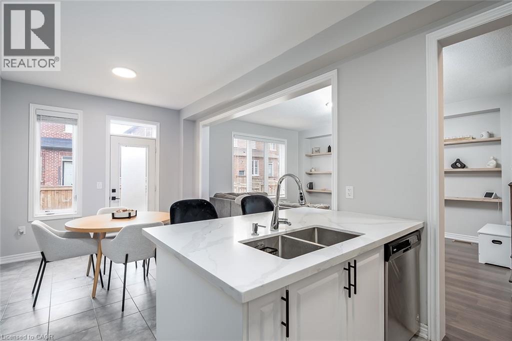 1548 CARR Landing, Milton, Ontario, L9E1G9 — Photo 10