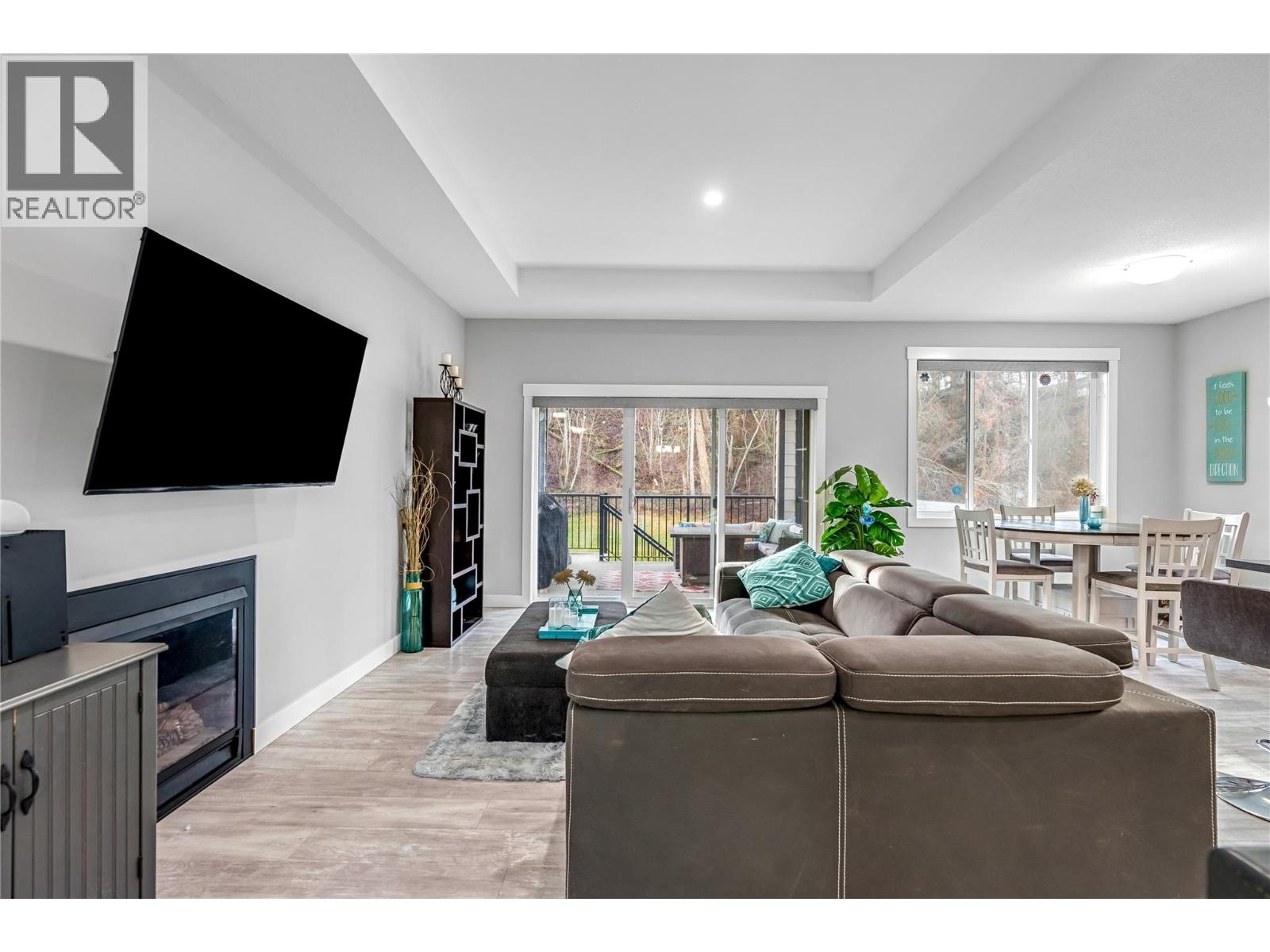 3445 Jackson Avenue - 18
