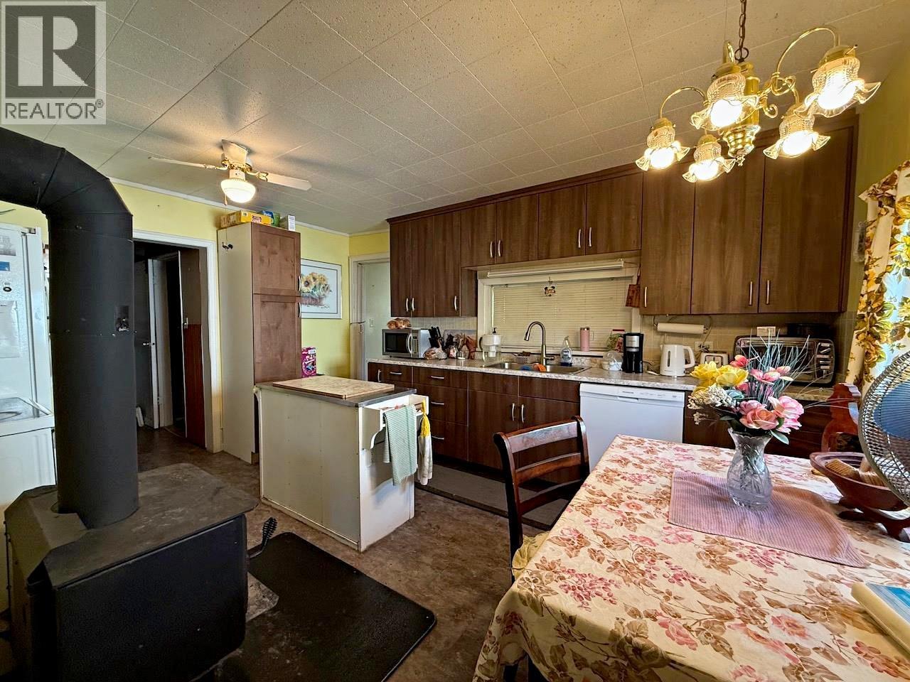 9889 Latremouille Street - 5