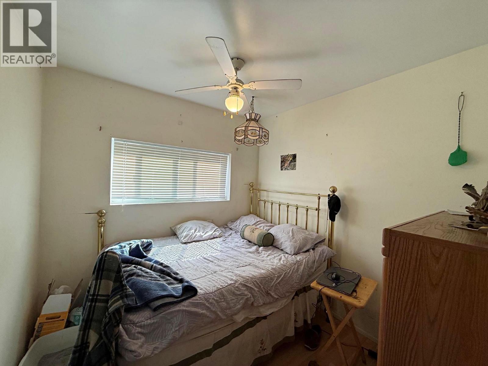 9889 Latremouille Street - 17