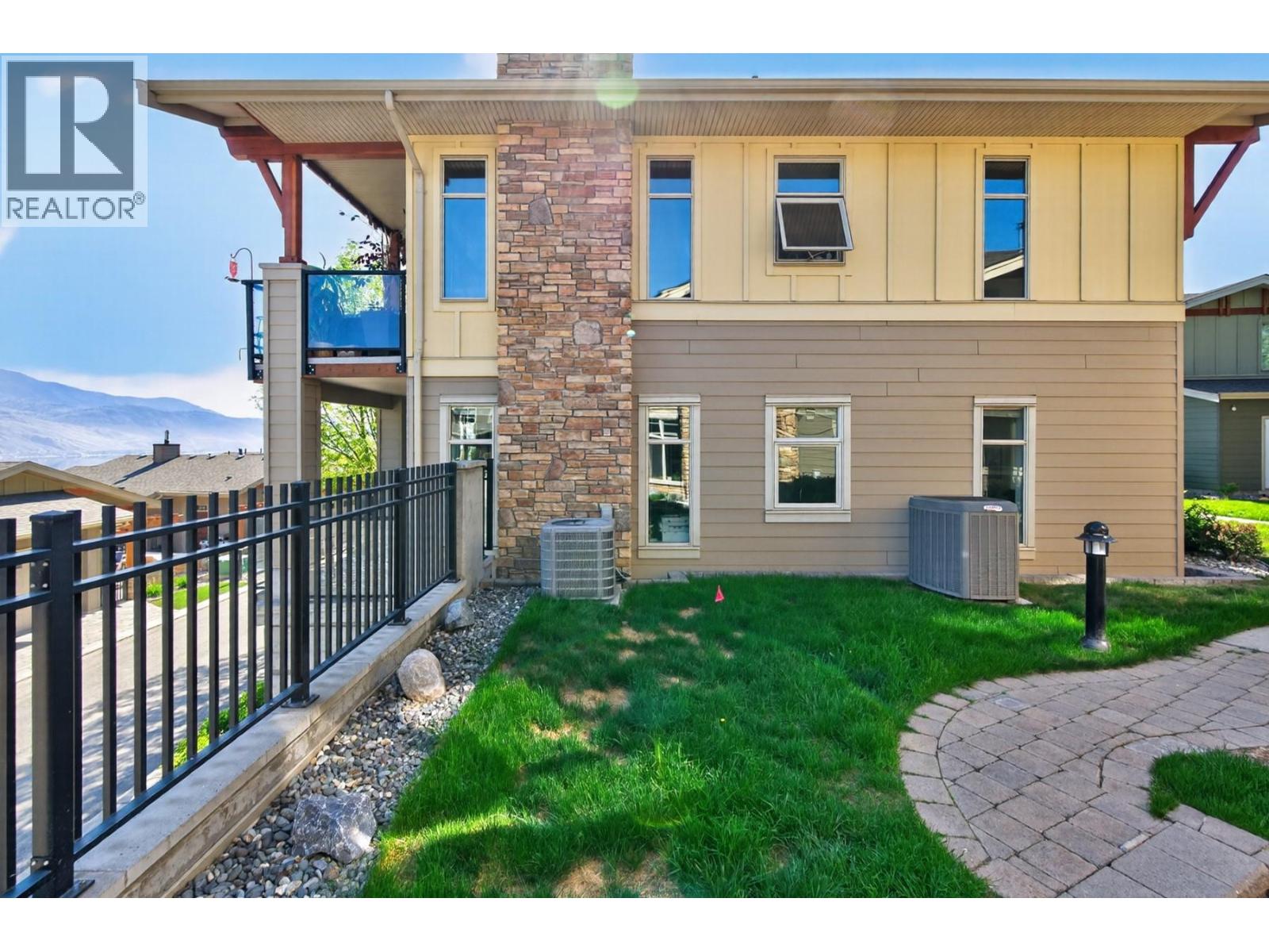 #53 130 COLEBROOK Road - 34