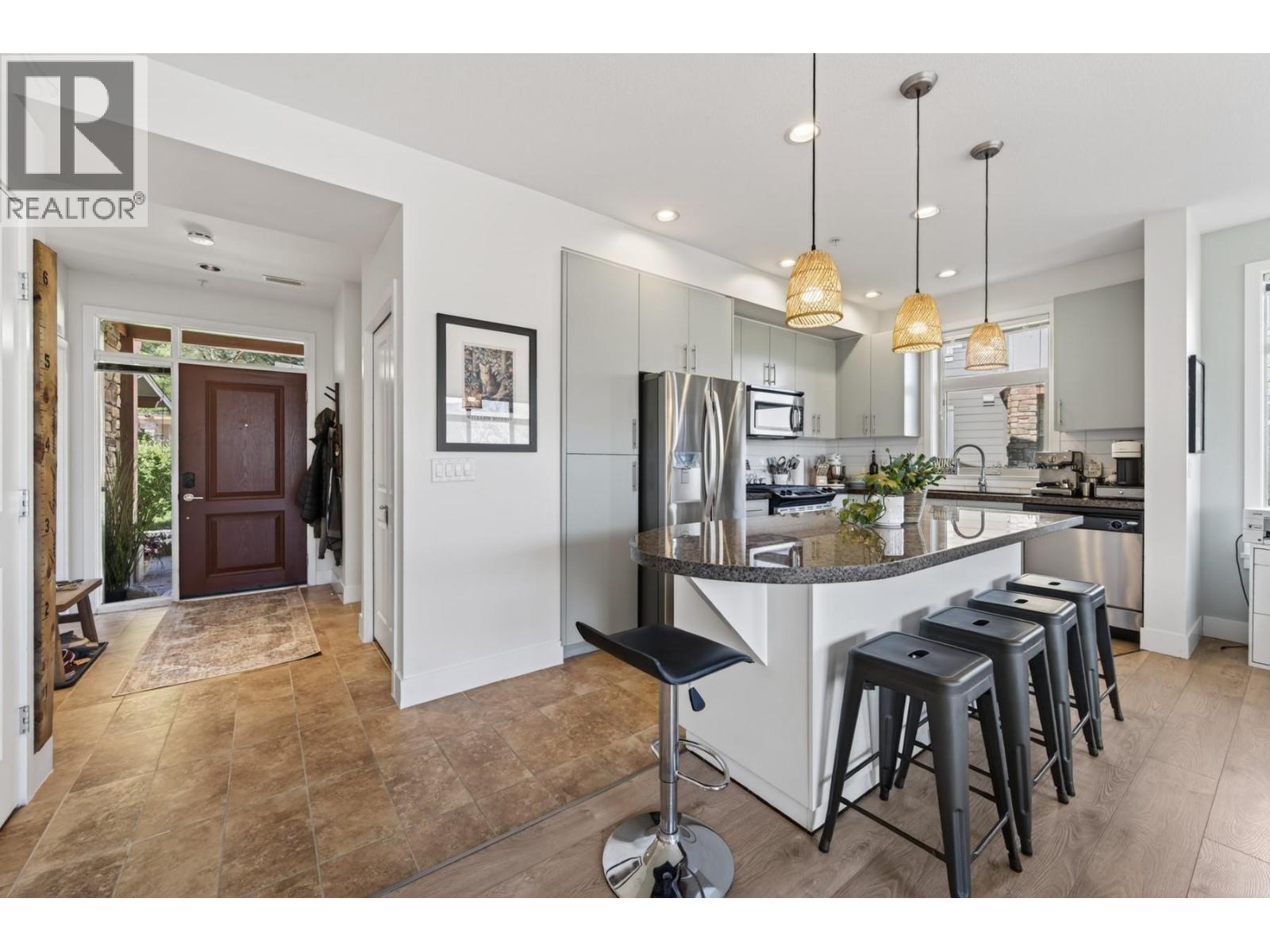 #53 130 COLEBROOK Road - 5