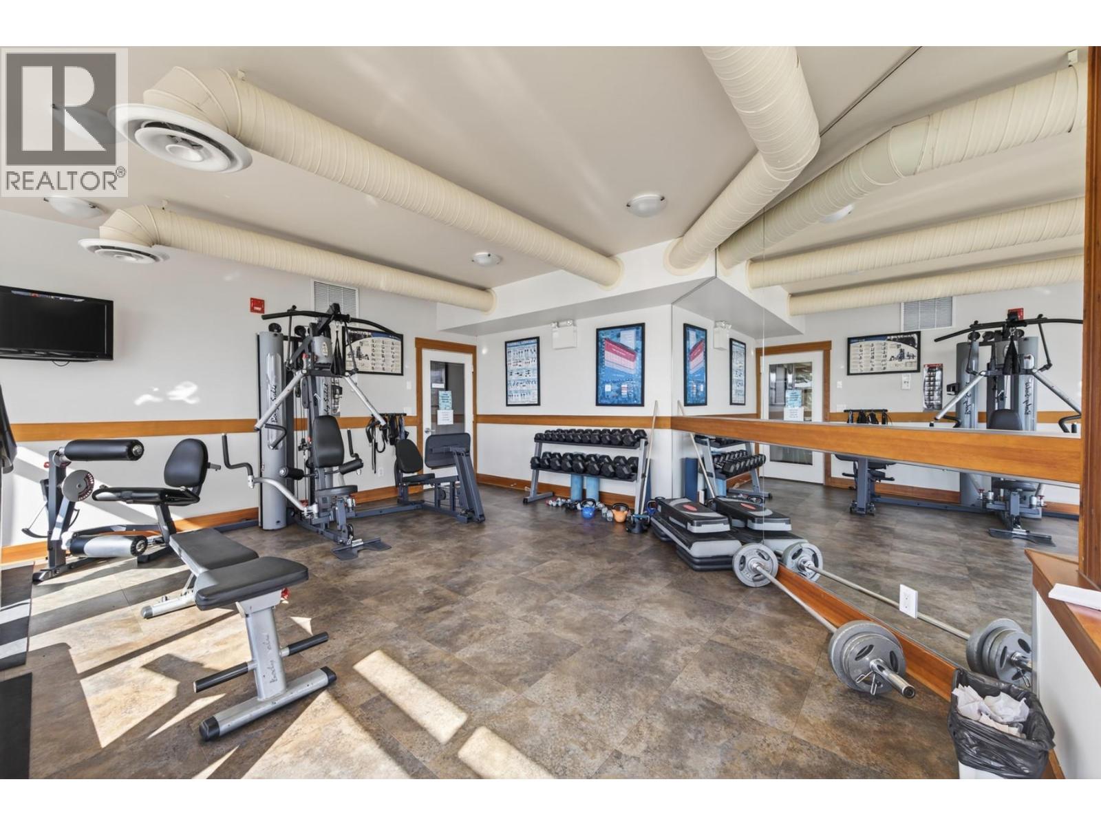 #53 130 COLEBROOK Road - 52