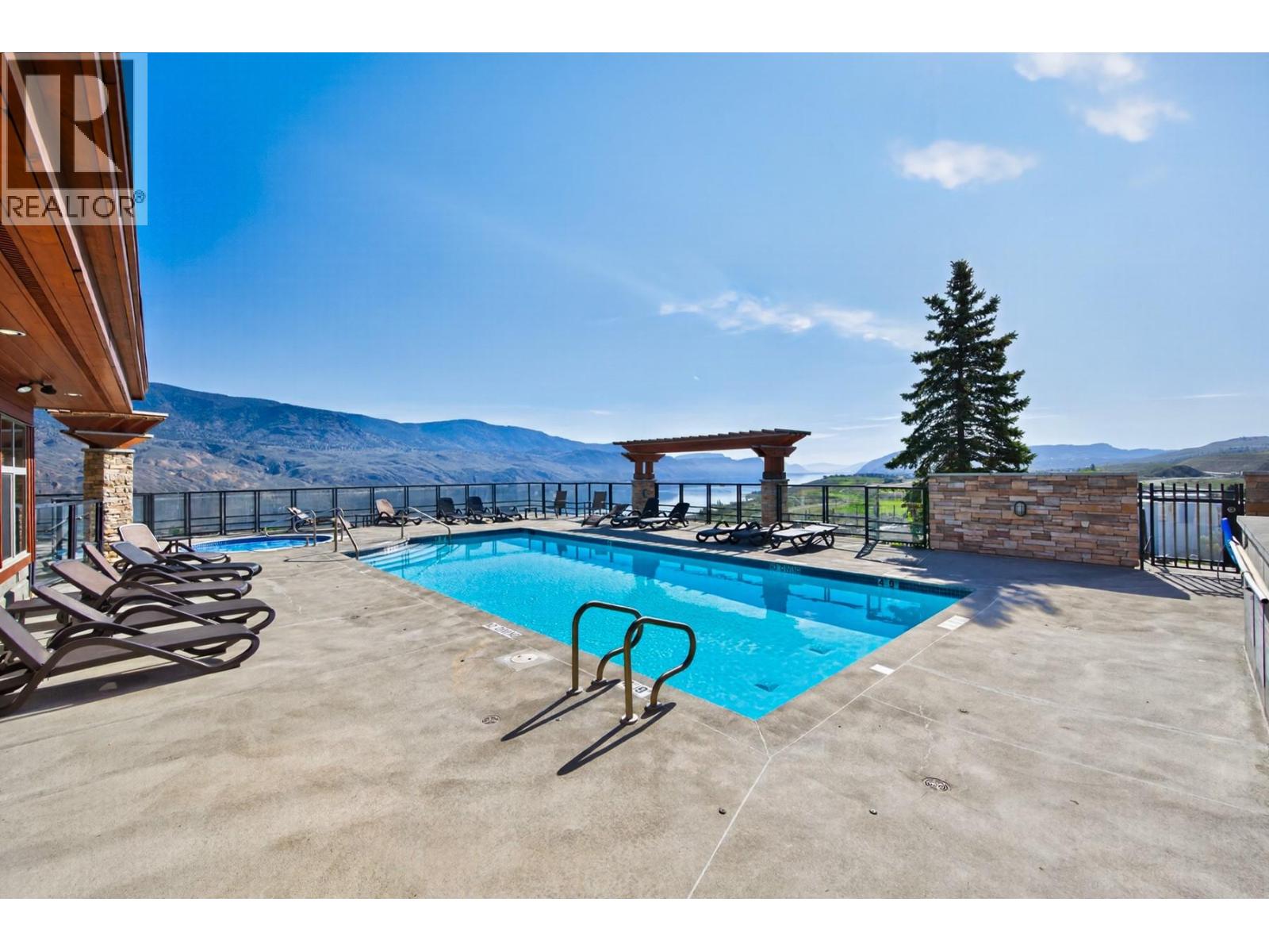 #53 130 COLEBROOK Road - 53