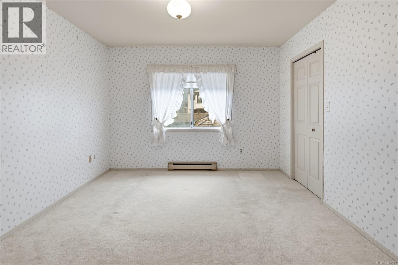 2524 Esplanade - 29