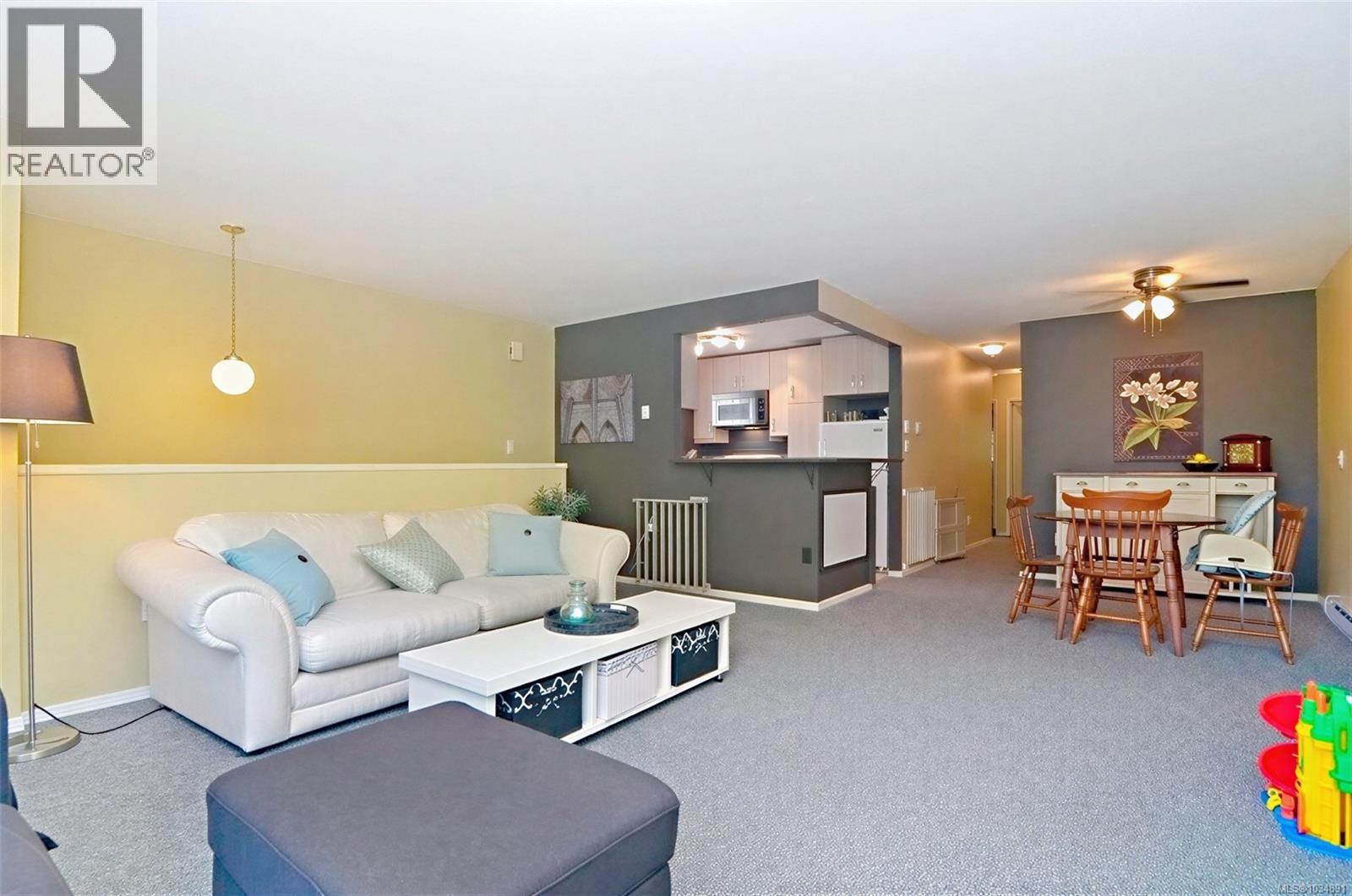 379 Kislingbury Lane - Image 2