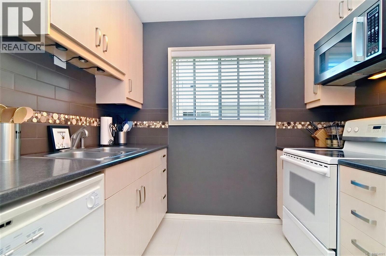 379 Kislingbury Lane - 6