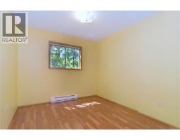 379 Kislingbury Lane, View Royal, BC V9B5R2 Photo 15
