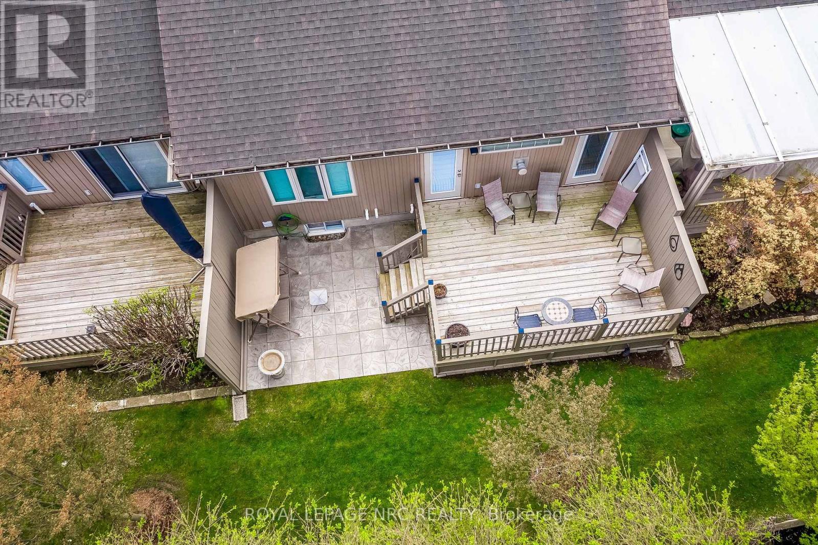 11 Rose Glen Crescent — photo 43