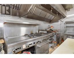 13330 Lundy's Lane, Thorold, ON L0S1A0 Photo 17