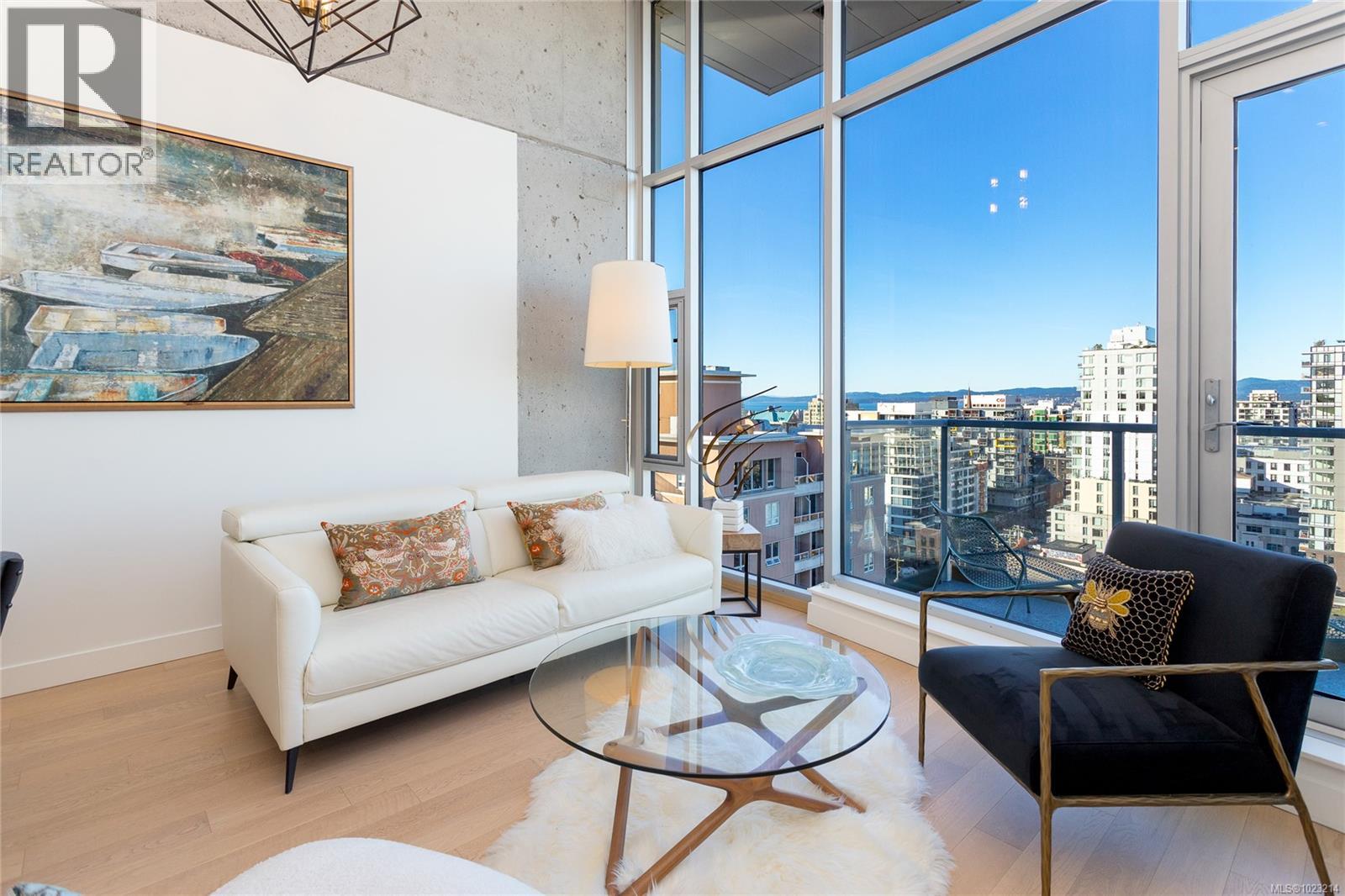 #1603 989 Johnson St - 5