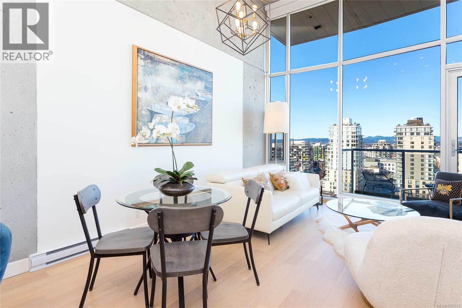 #1603 989 Johnson St - 10