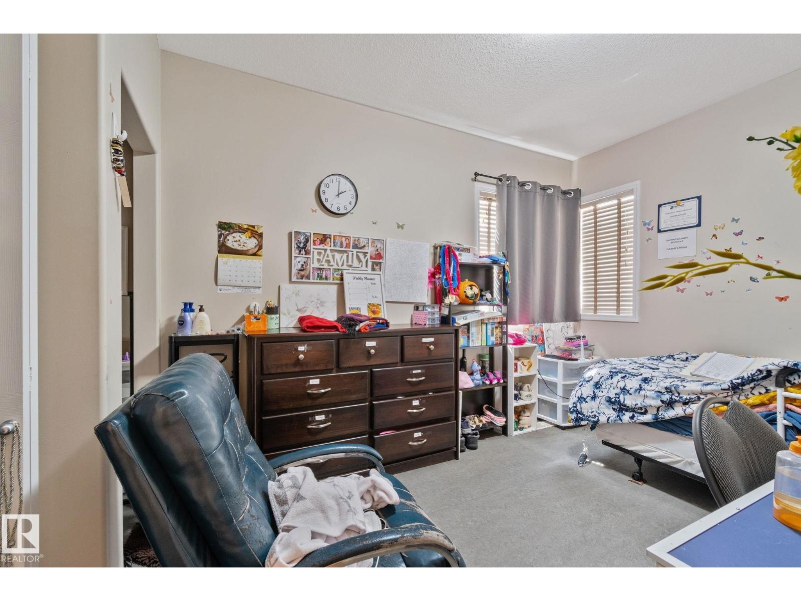 9512 154 ST NW, Edmonton