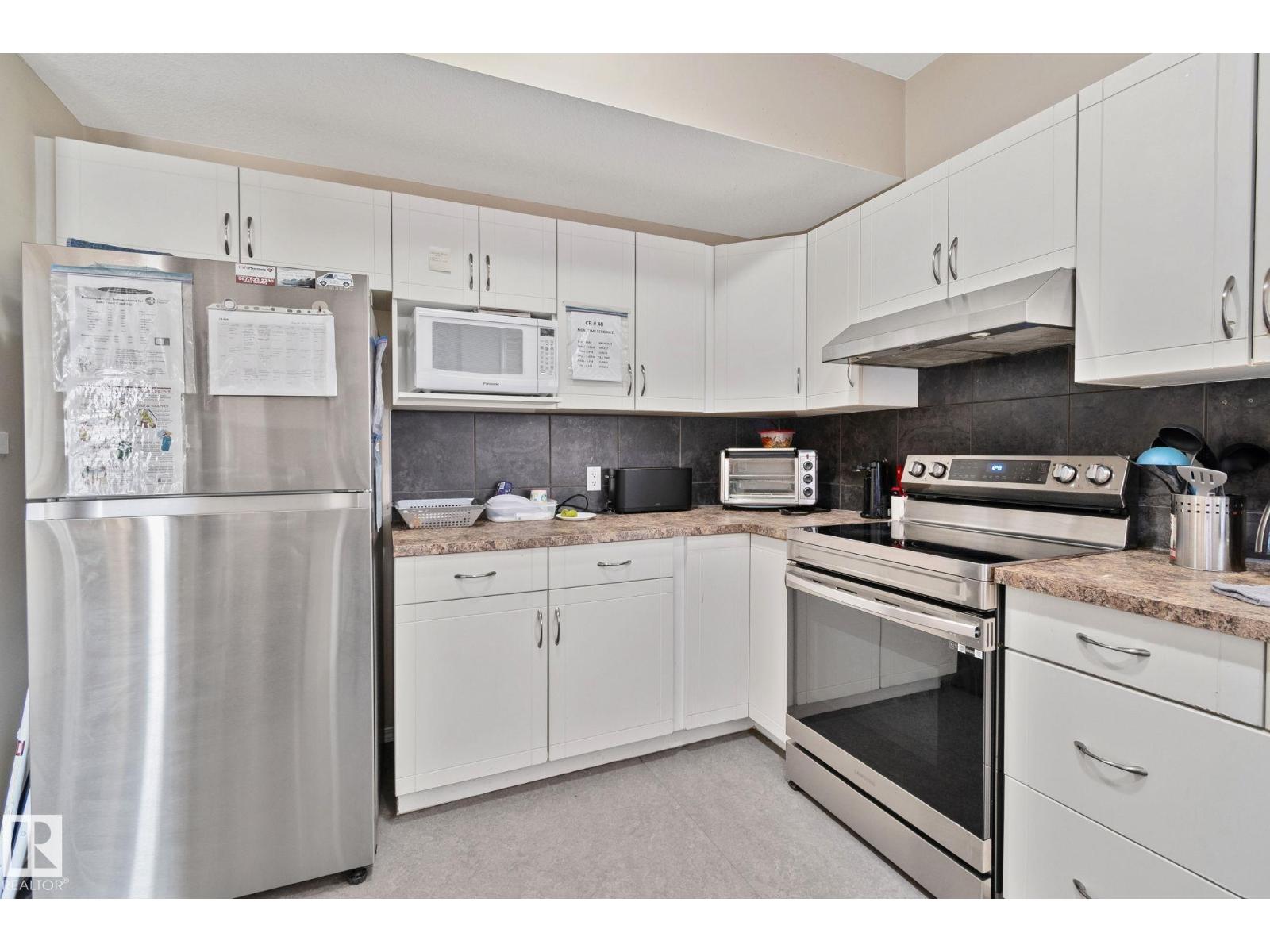 9512 154 ST NW, Edmonton