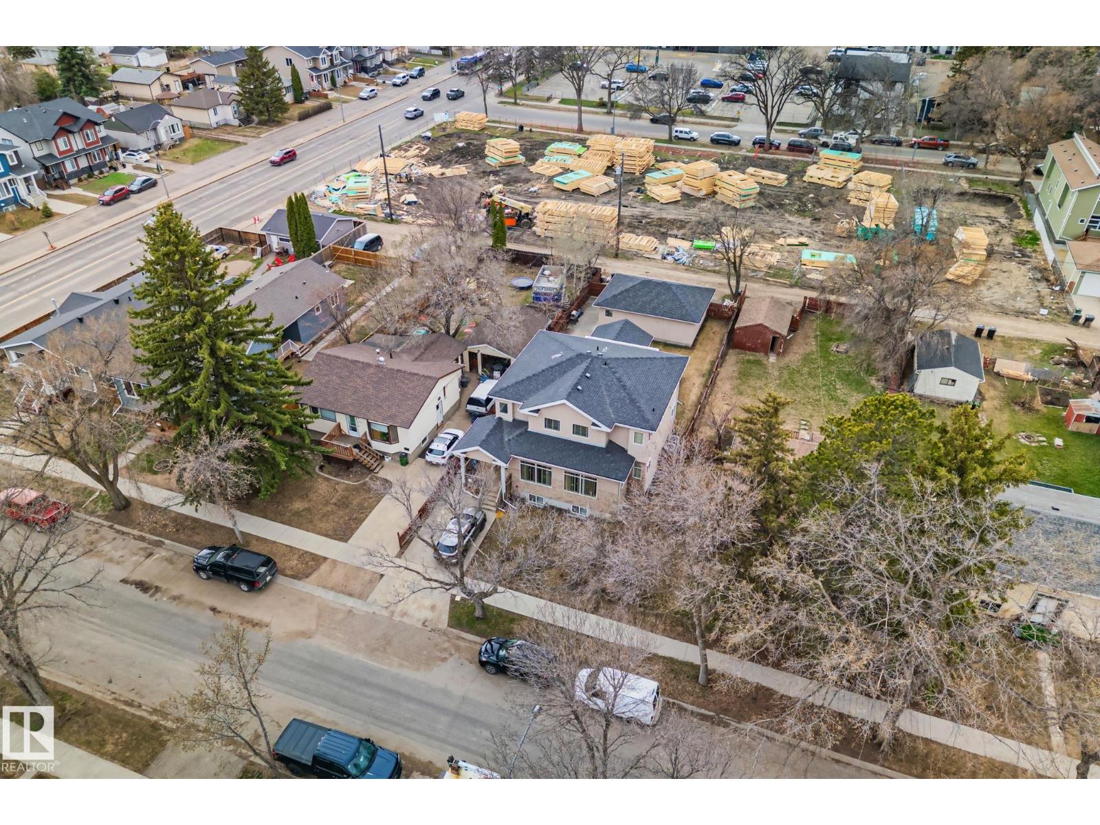 9512 154 ST NW, Edmonton