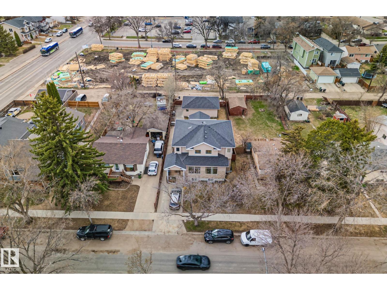 9512 154 ST NW, Edmonton