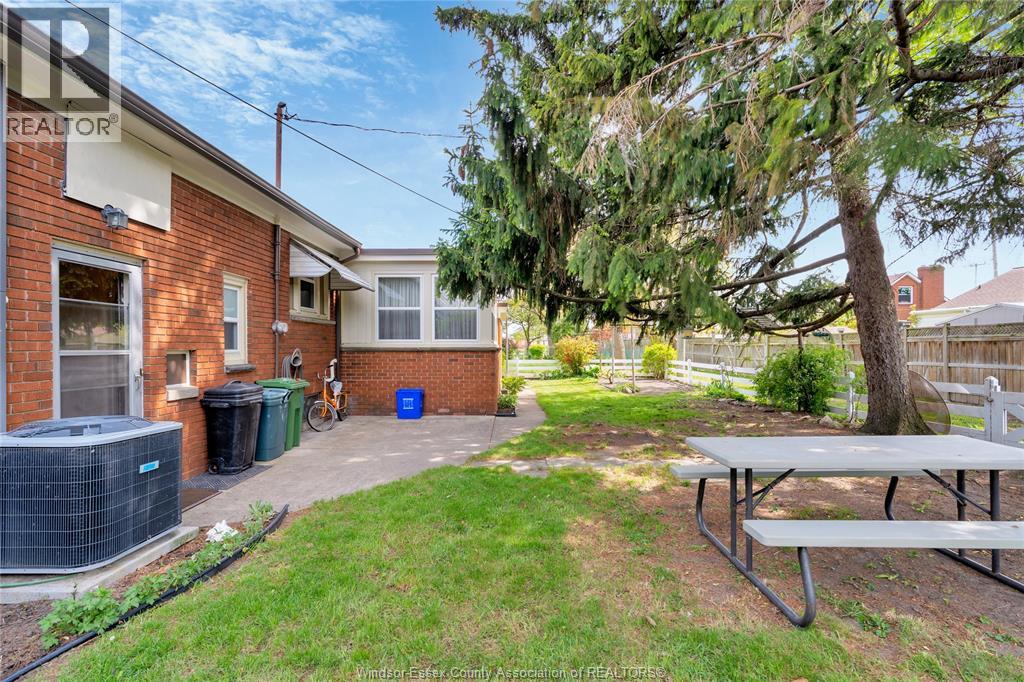 273 HENKEL PLACE, Windsor, Ontario, N8Y2E8 — Photo 22