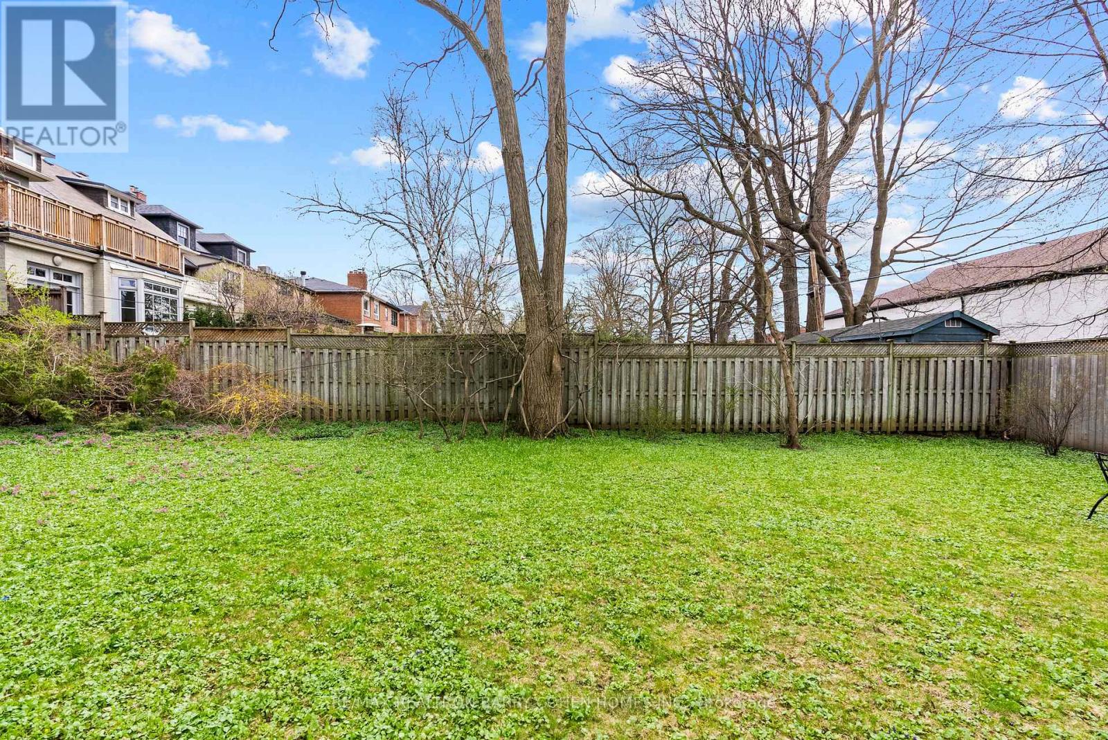 147 FARNHAM AVENUE - 5