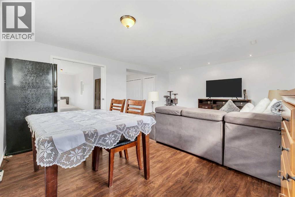 539 East Lakeview Place - 34