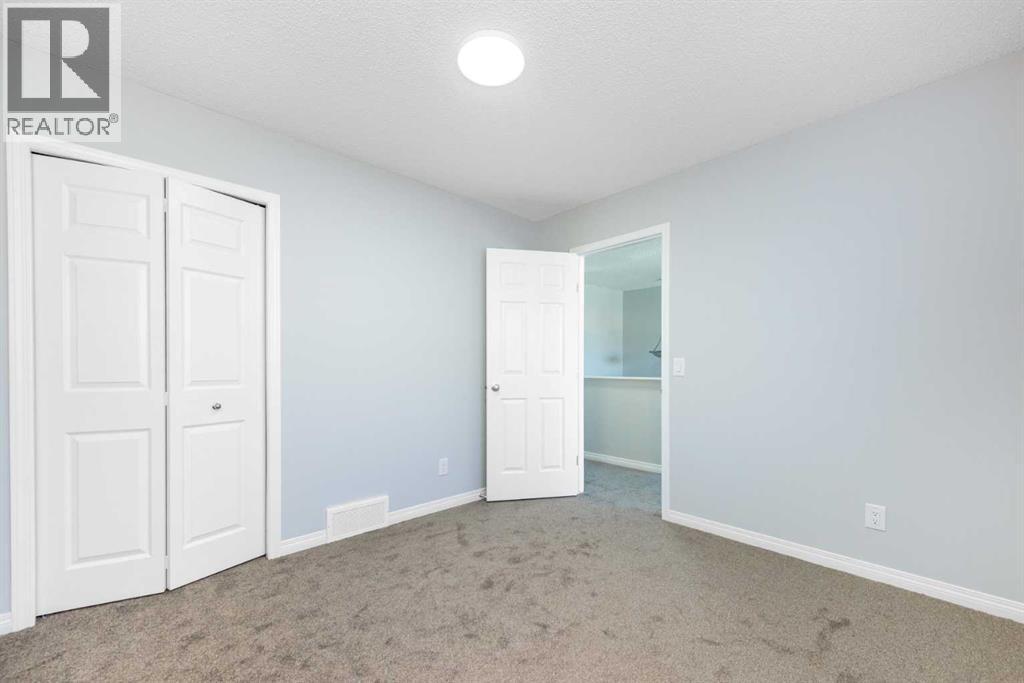 8454 Saddleridge Drive NE - 17