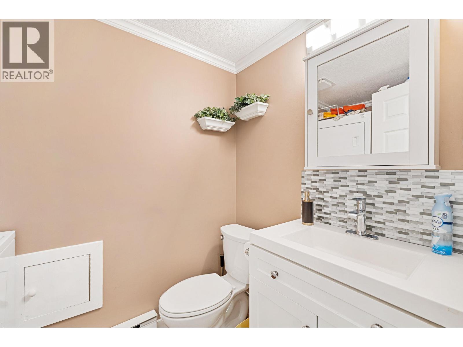 #22 750 Badke Road - 21