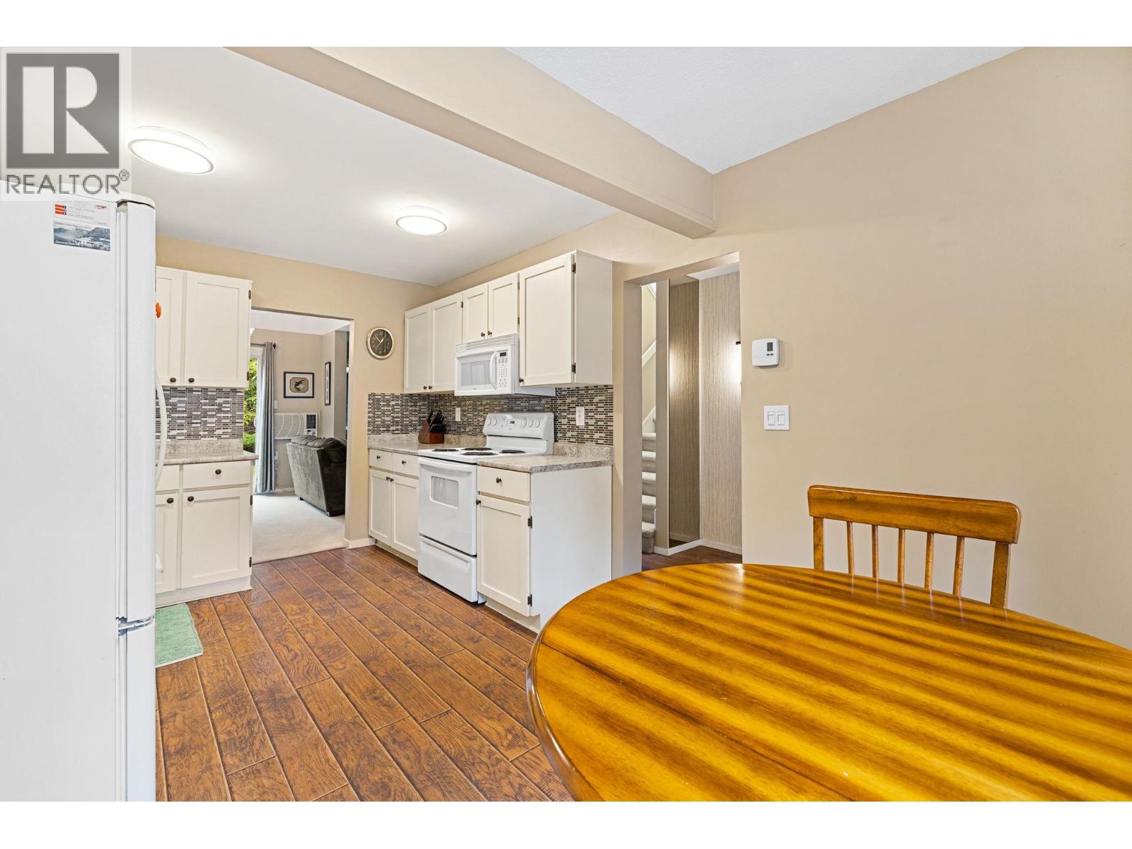 #22 750 Badke Road - 8