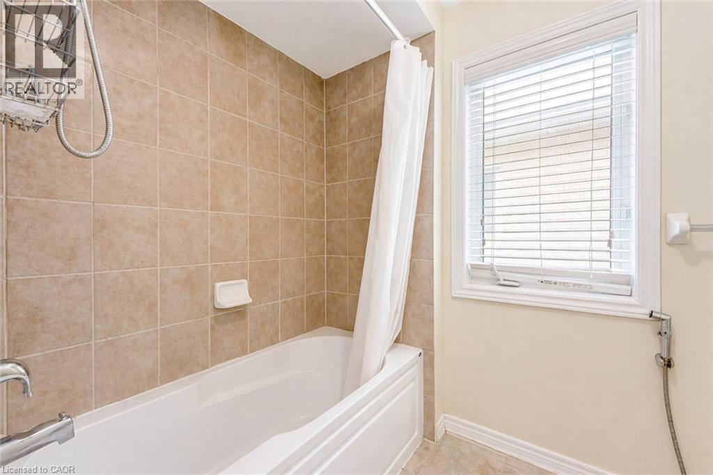 667 LINDEN Drive, Cambridge, Ontario, N3H0B6 — Photo 36