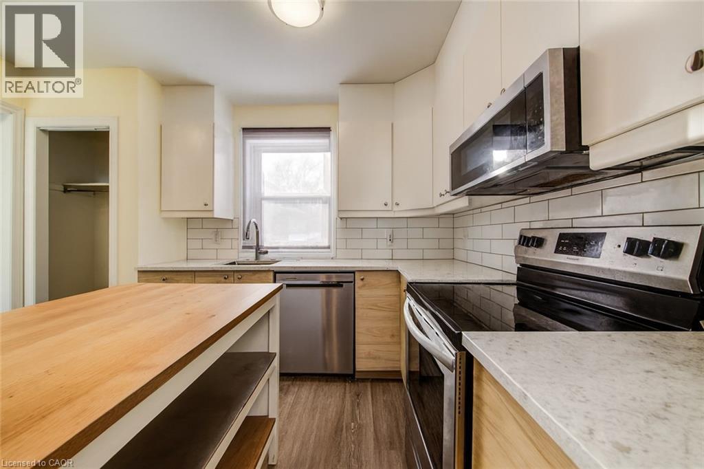 284 WESTCOURT Place - 6