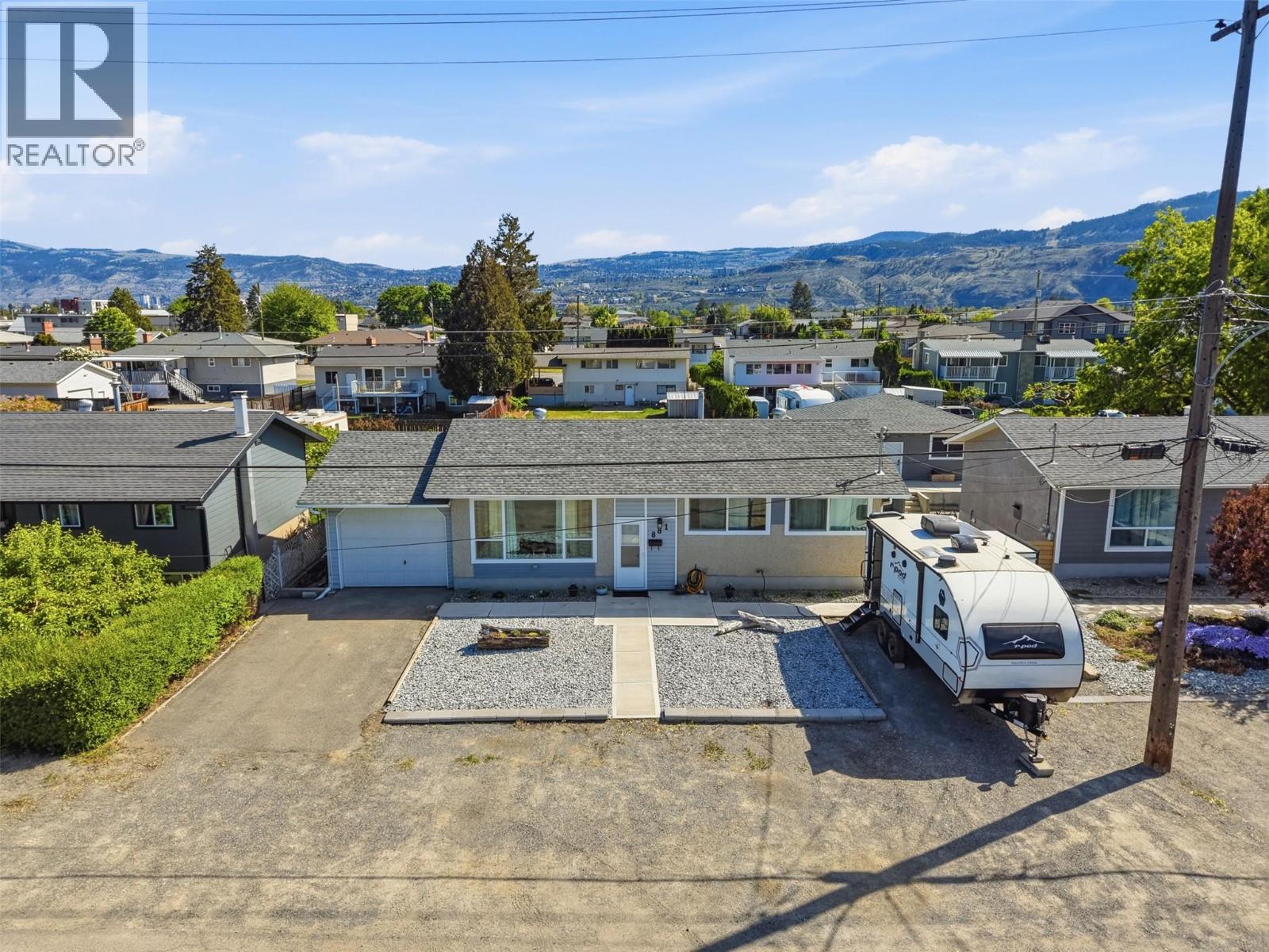 881 PEMBROKE Avenue - 1