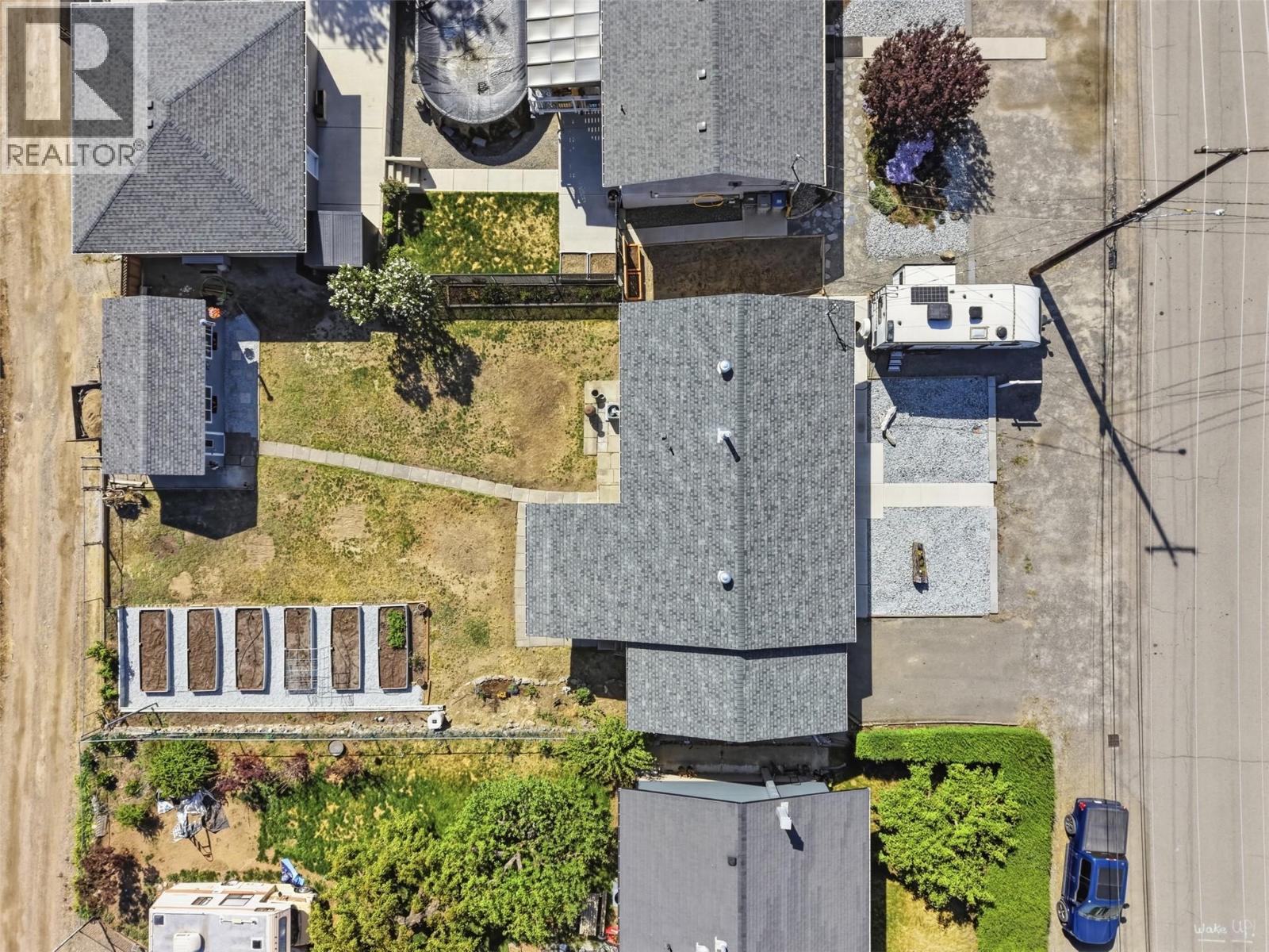 881 PEMBROKE Avenue - Image 3