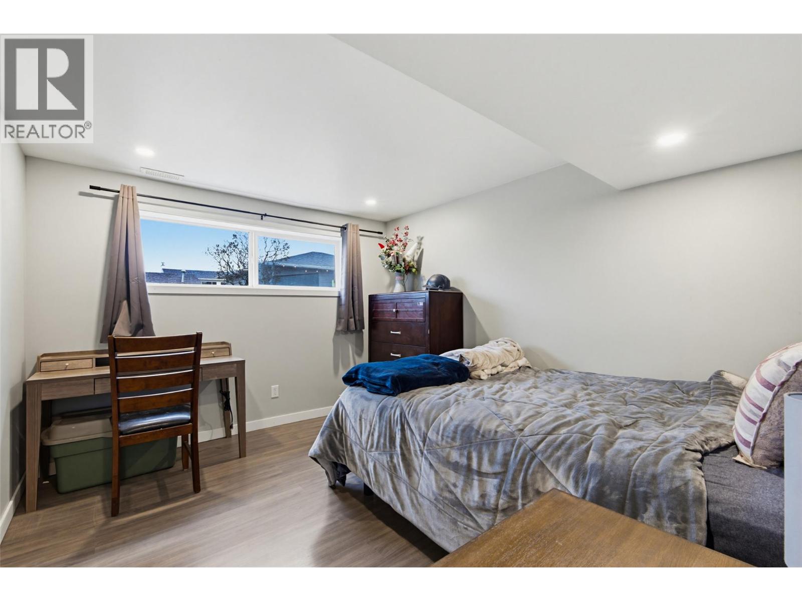 881 PEMBROKE Avenue - 18