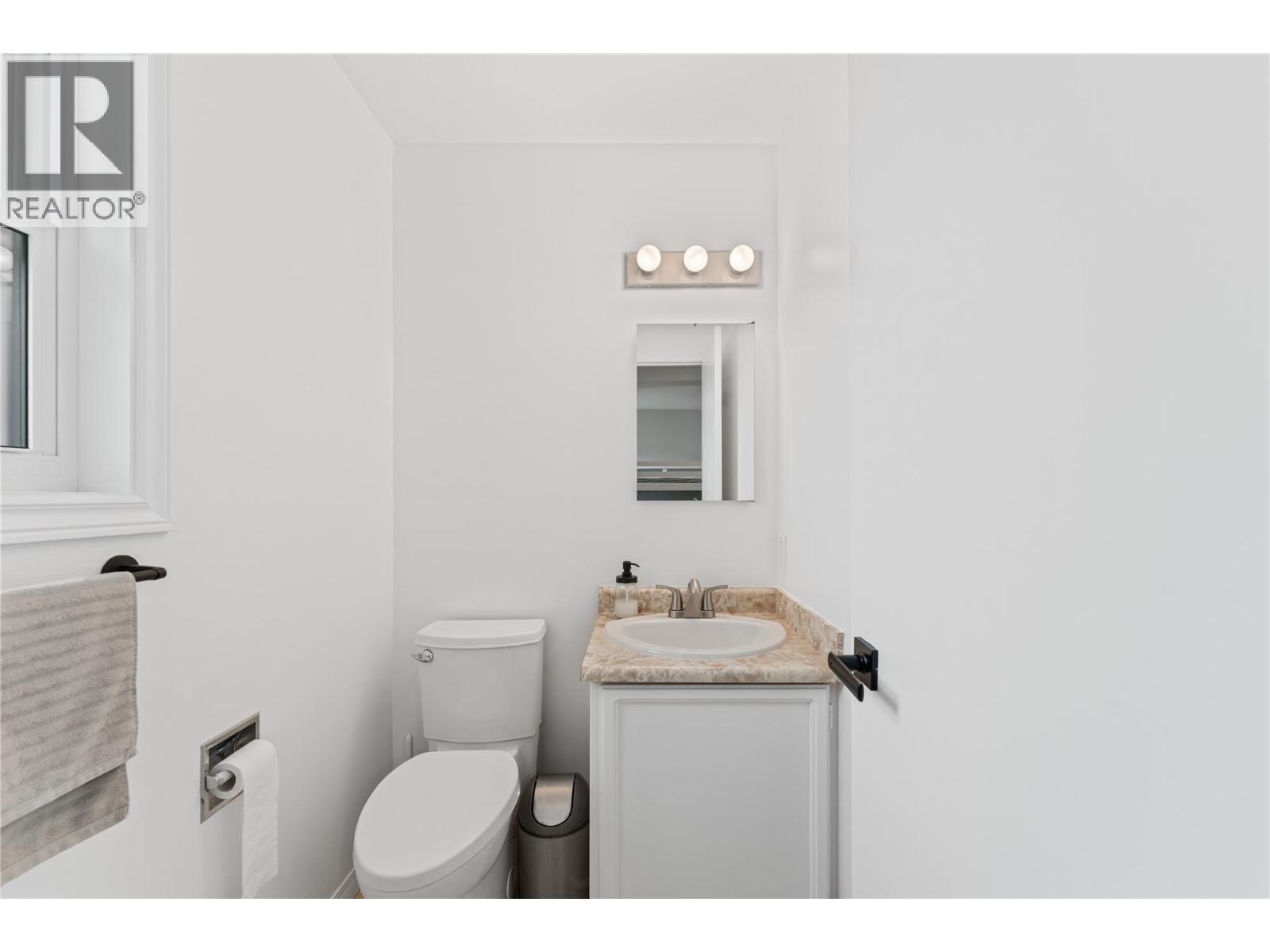 1233 Turri Avenue, Kelowna