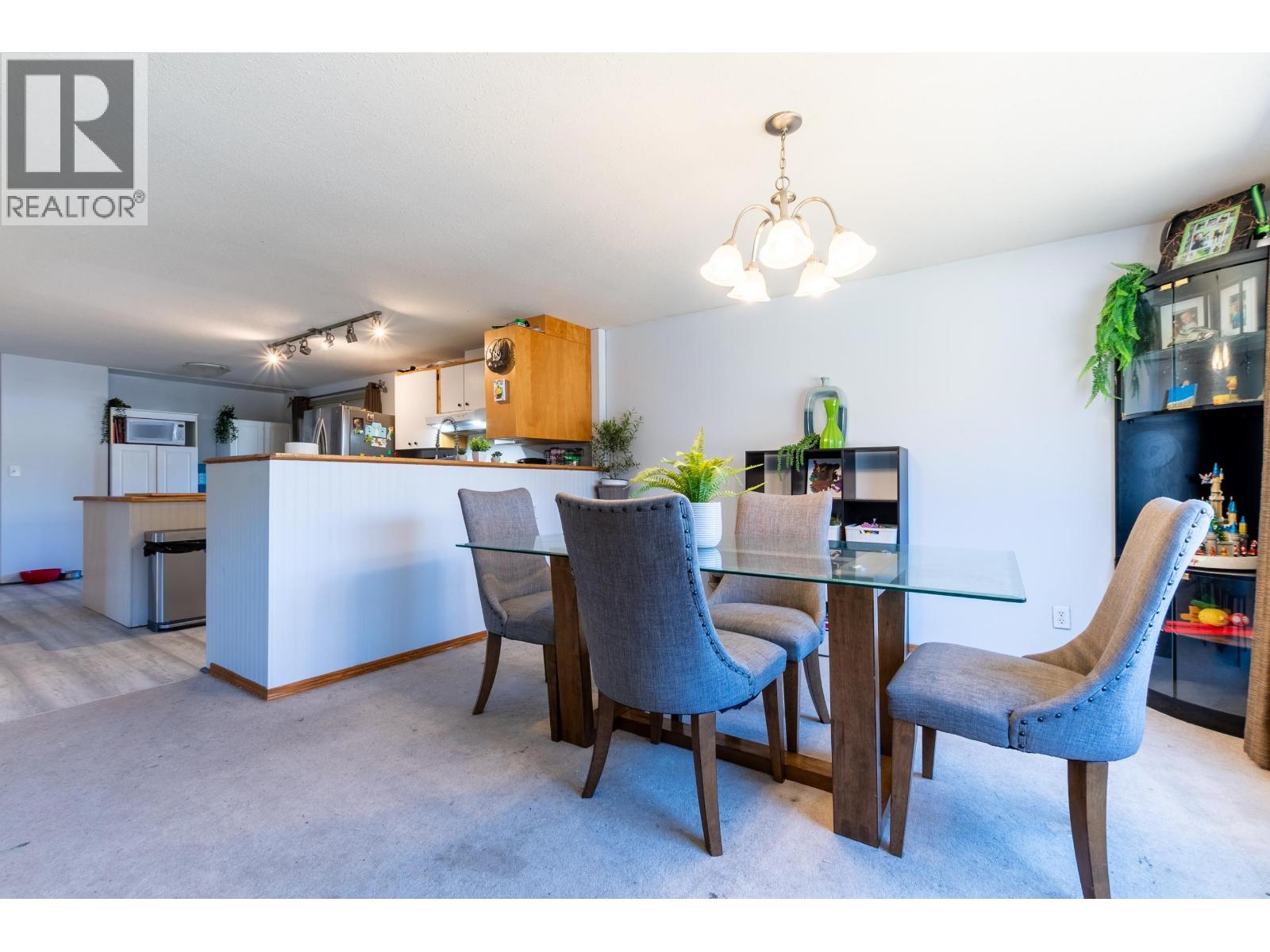 3939 DIAMOND DRIVE - 6